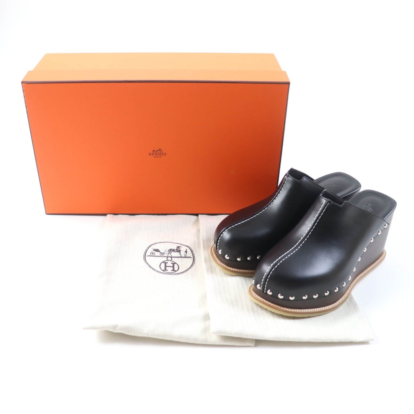 HERMES Sandals leather black Earth 37
