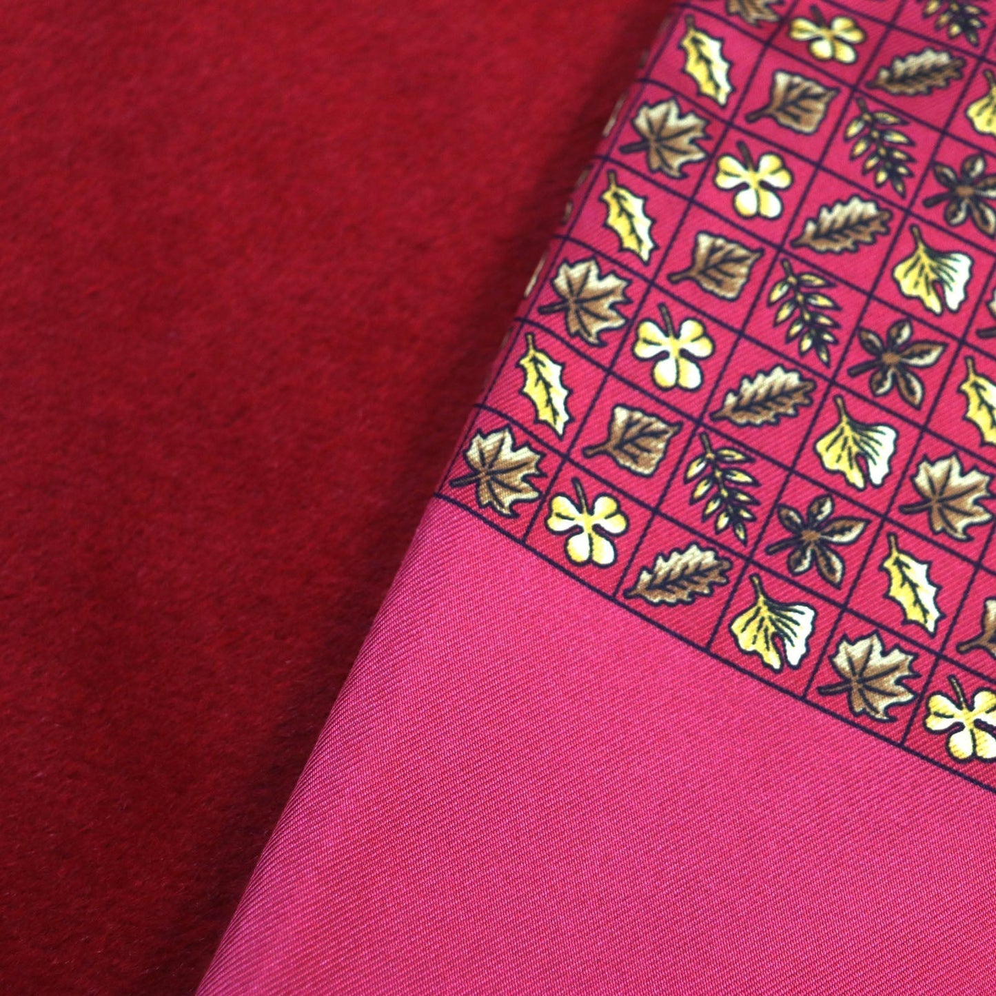 HERMES Scarf Angola Red