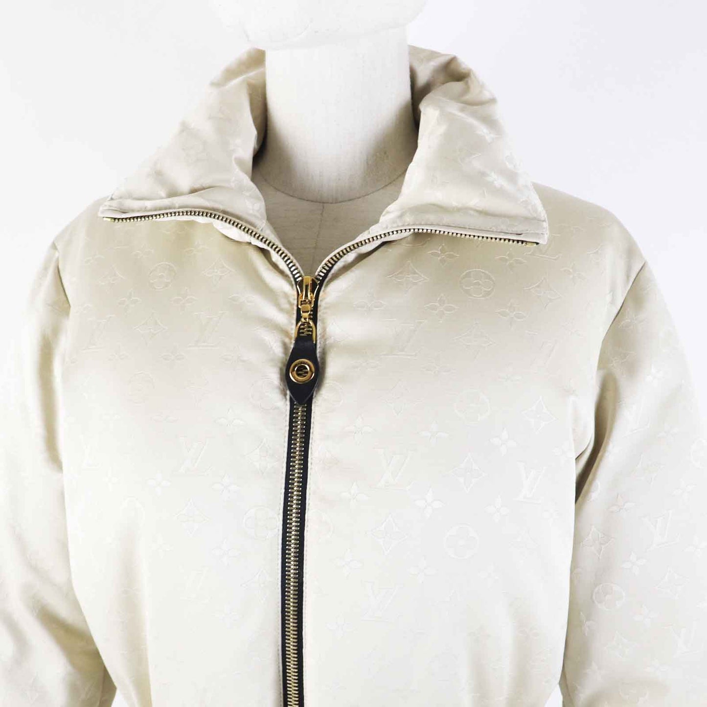 LOUIS VUITTON down coat FDJA44QWD polyester beige 36