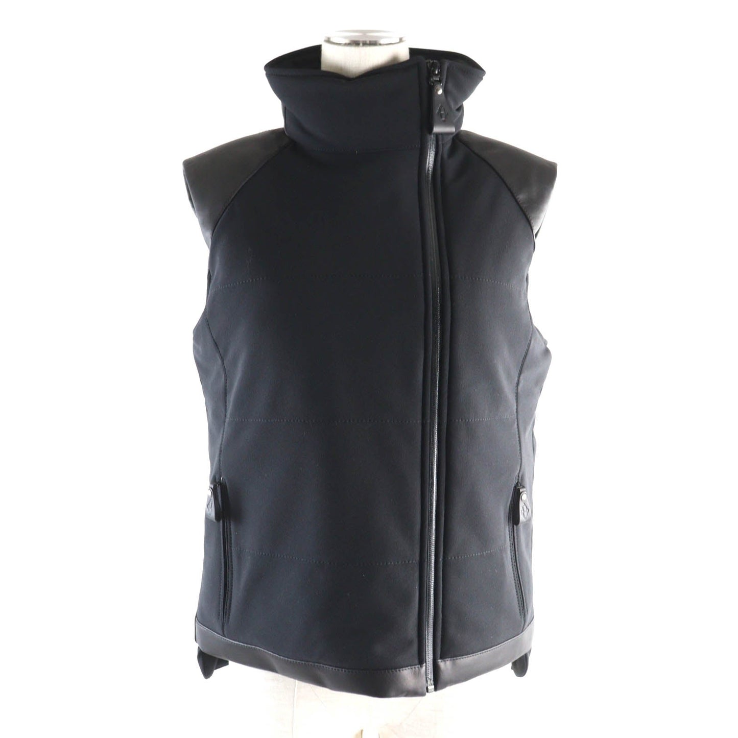 HERMES Down vest Nylon black 38