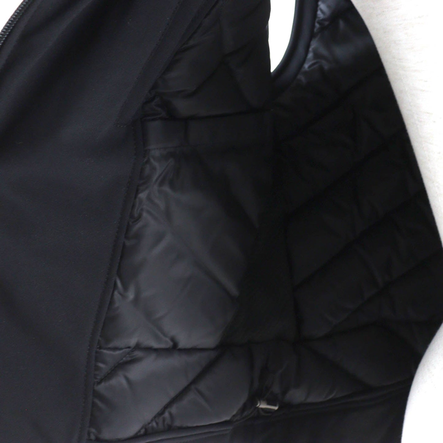 HERMES Down vest Nylon black 38