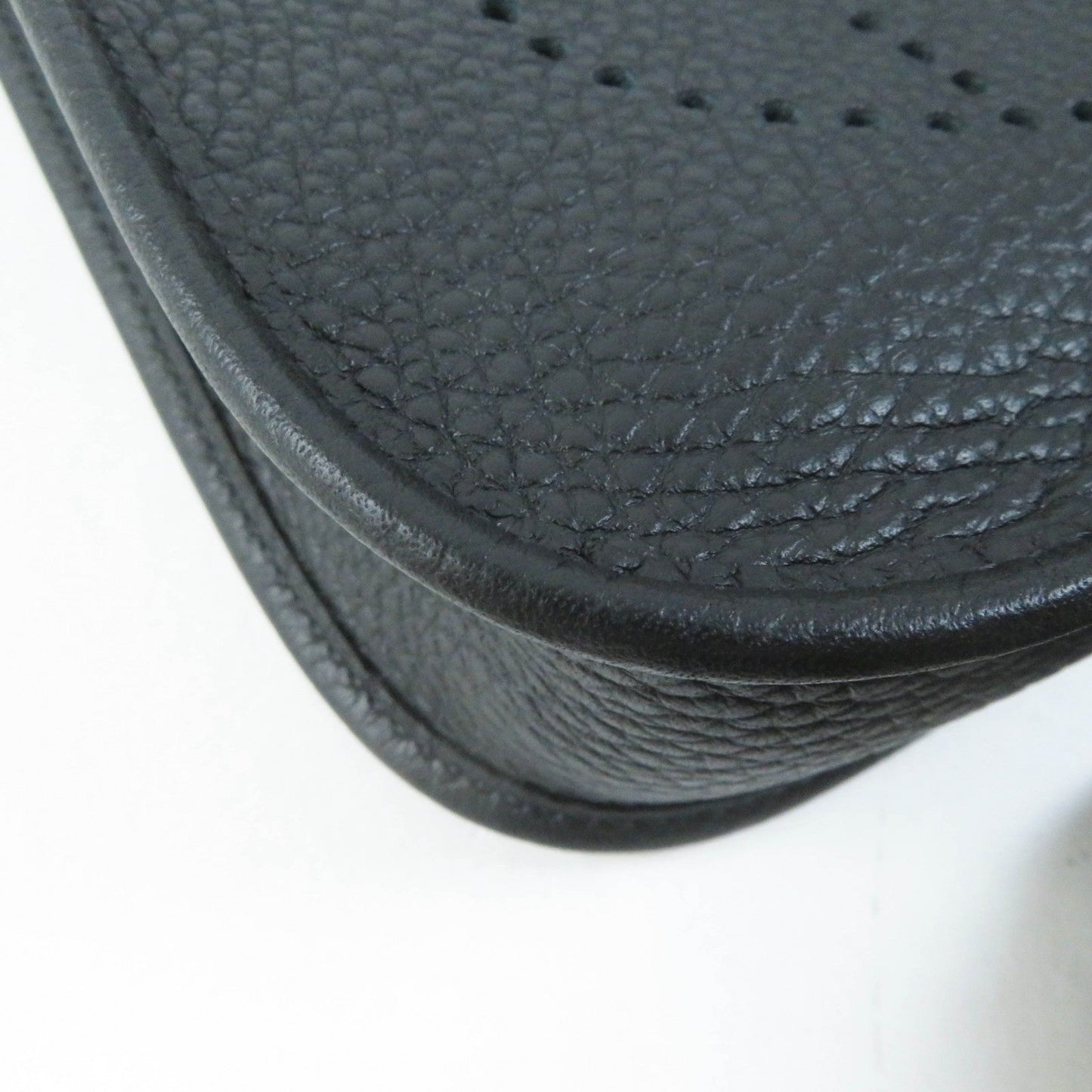 HERMES Shoulder Bag Taurillon Clemence black Evelyn TPM