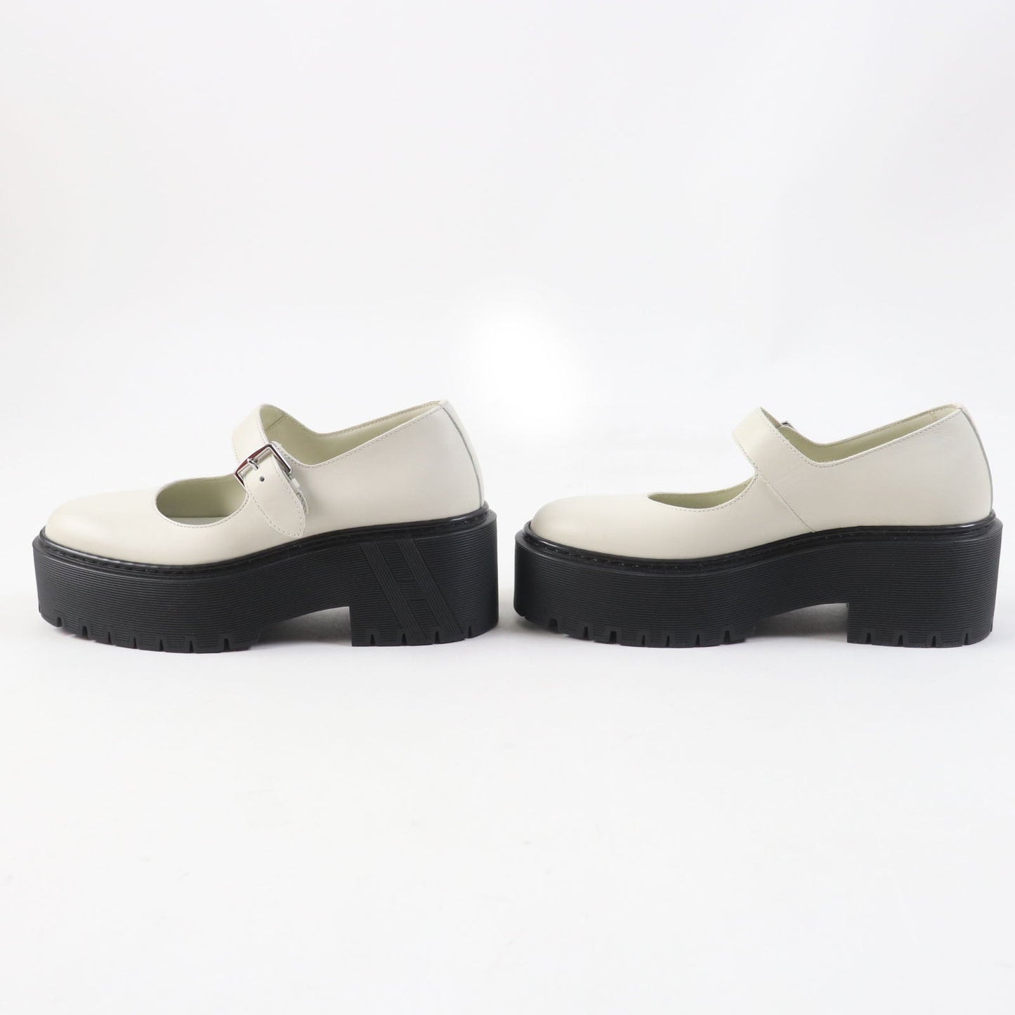 HERMES Leather shoes leather Ivory black Hoxton H Cadenas 35.5