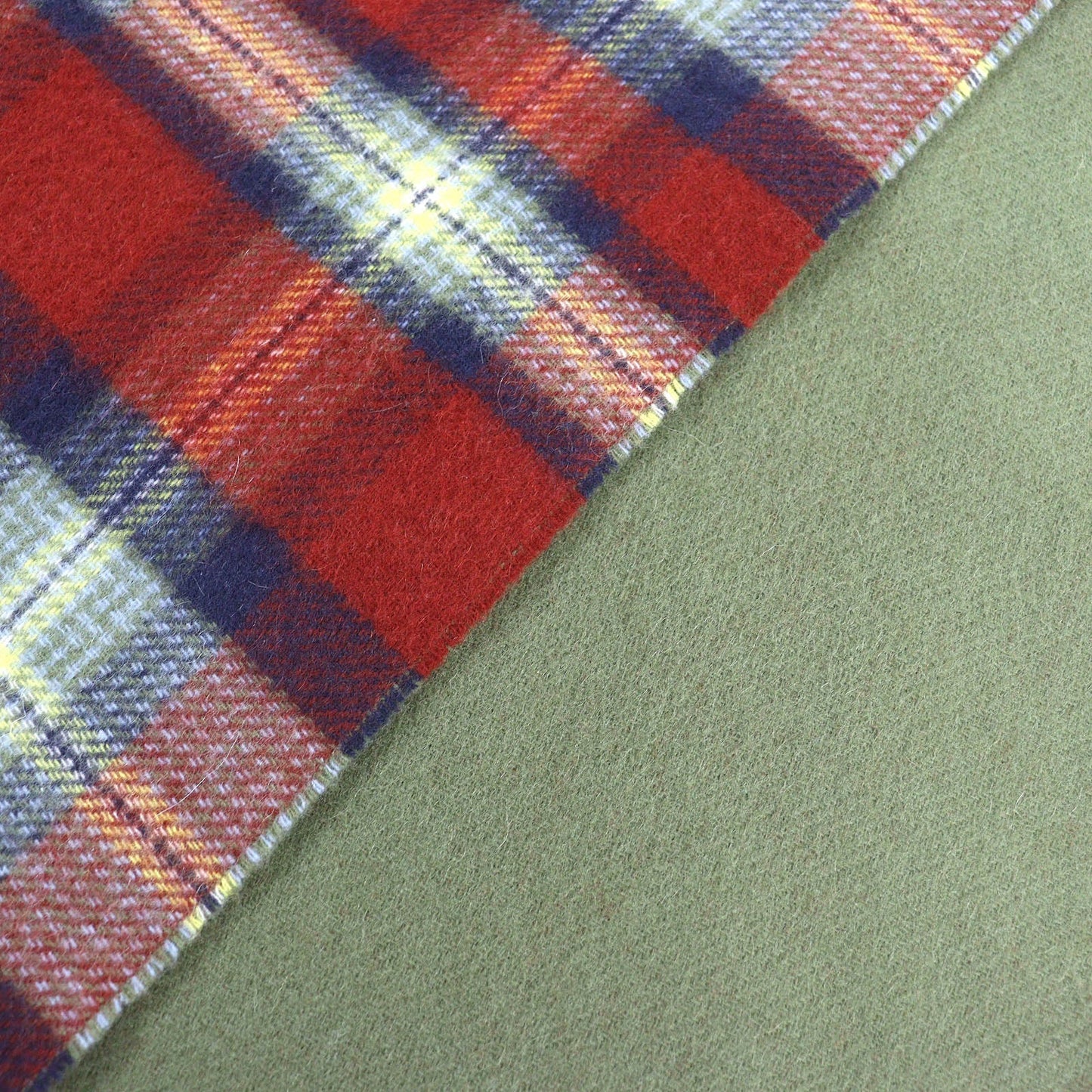 HERMES Scarf cashmere Red type Back to school