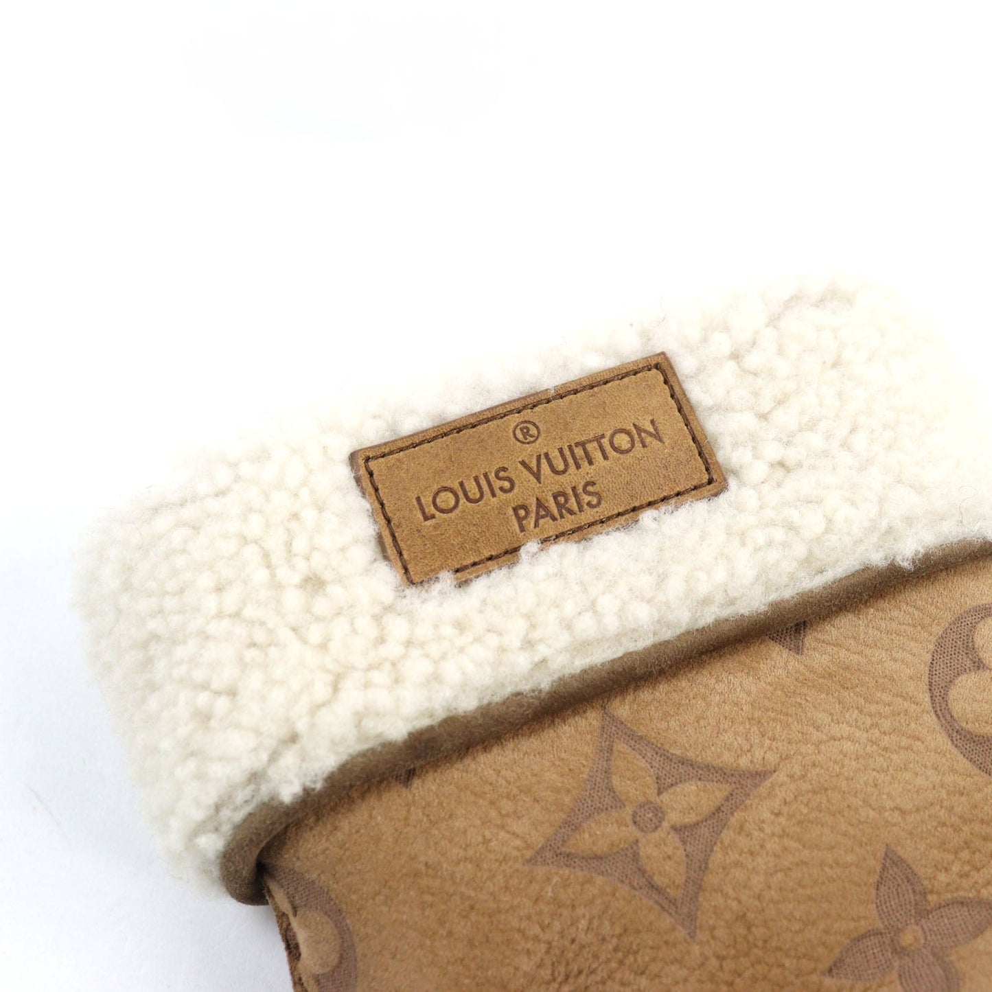LOUIS VUITTON gloves M76578 wool light brown Gon Monogram