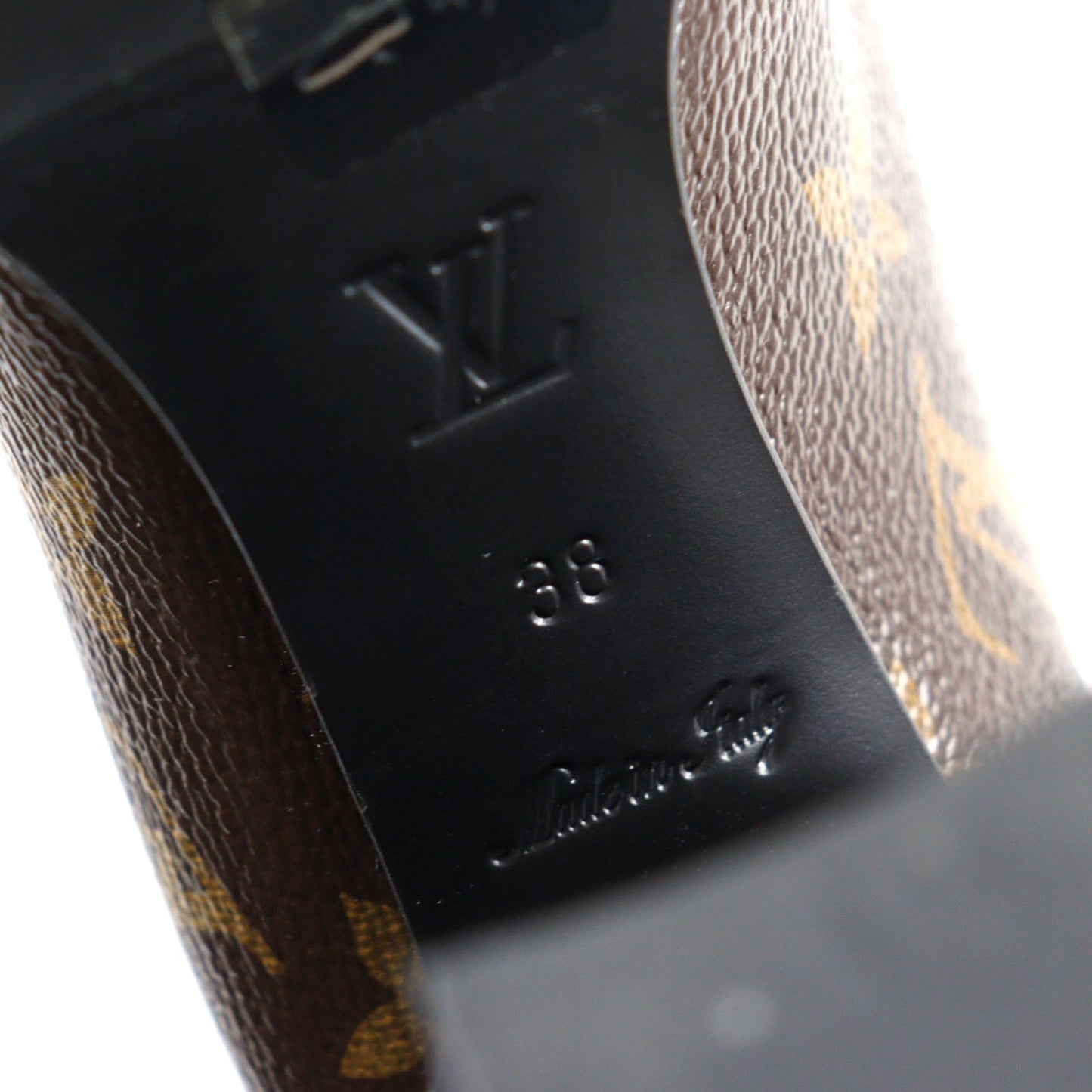 LOUIS VUITTON boots Monogram canvas Brown black Star Trail Line 38