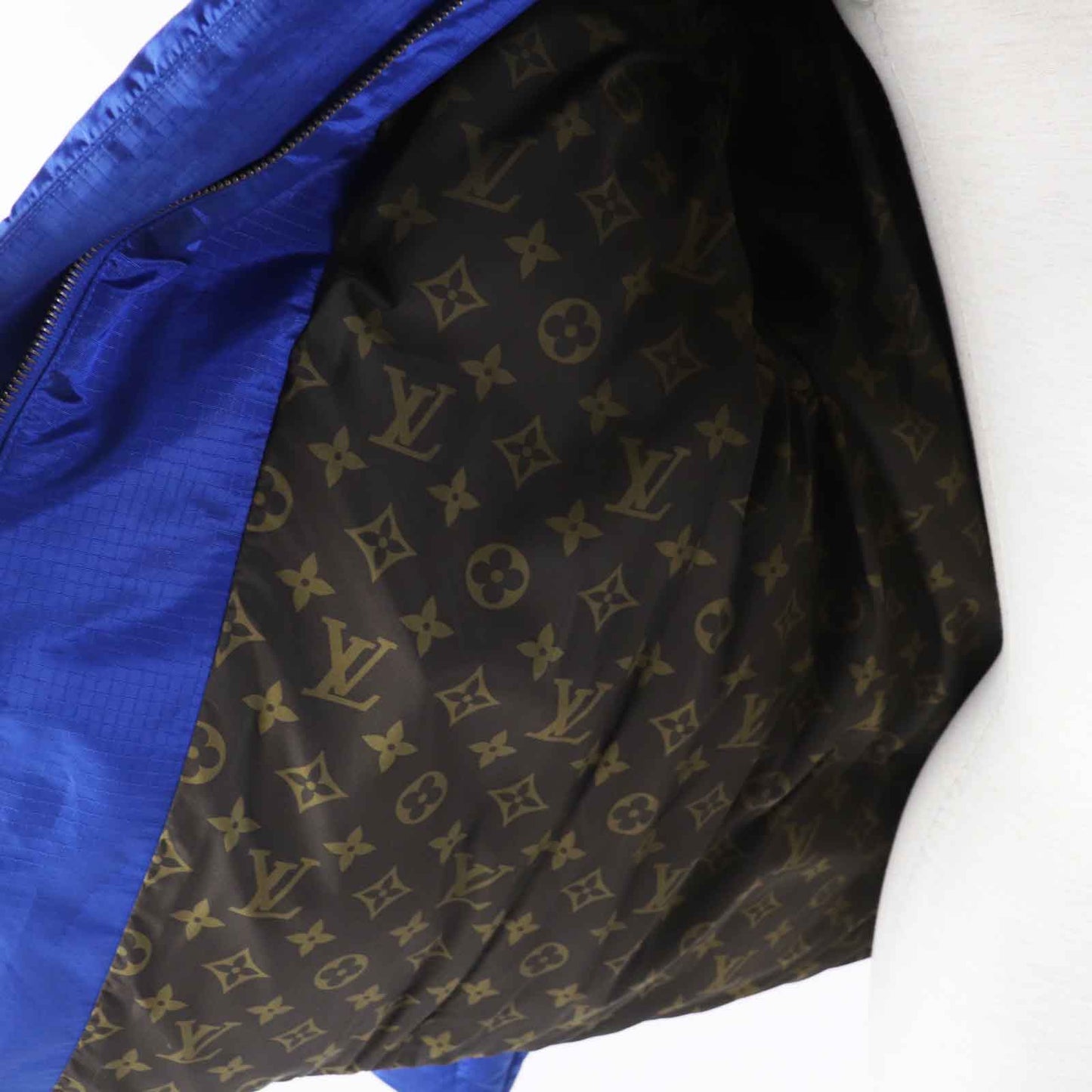LOUIS VUITTON Down jacket Nylon blue 34