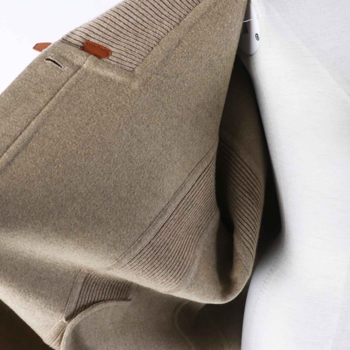 HERMES coat cashmere beige 38