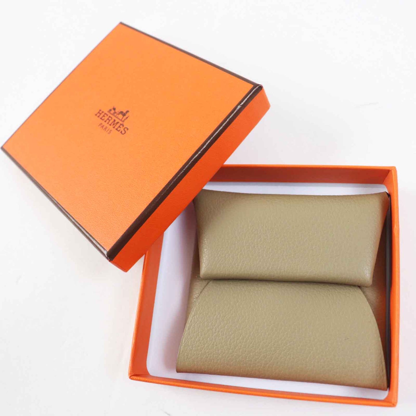 HERMES Coin case Evercolor beige marfa Bastia