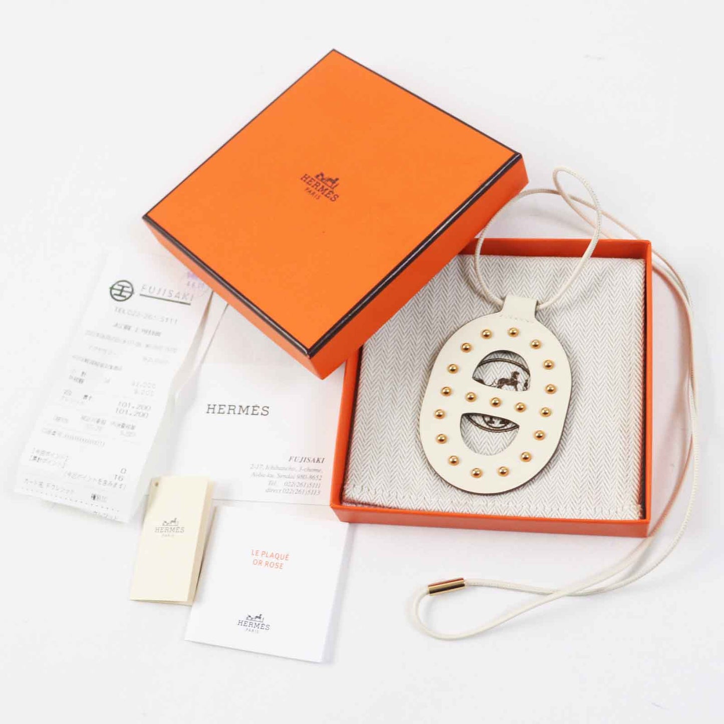 HERMES Necklace GMZ2021 Vaux Swift white Chene Dunkle GM