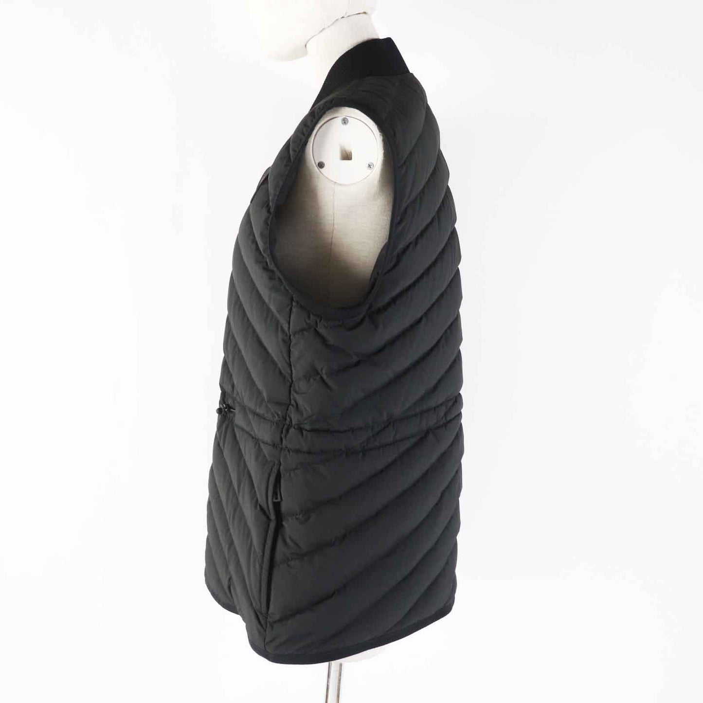 HERMES Down vest 4H0169DR polyester black 38