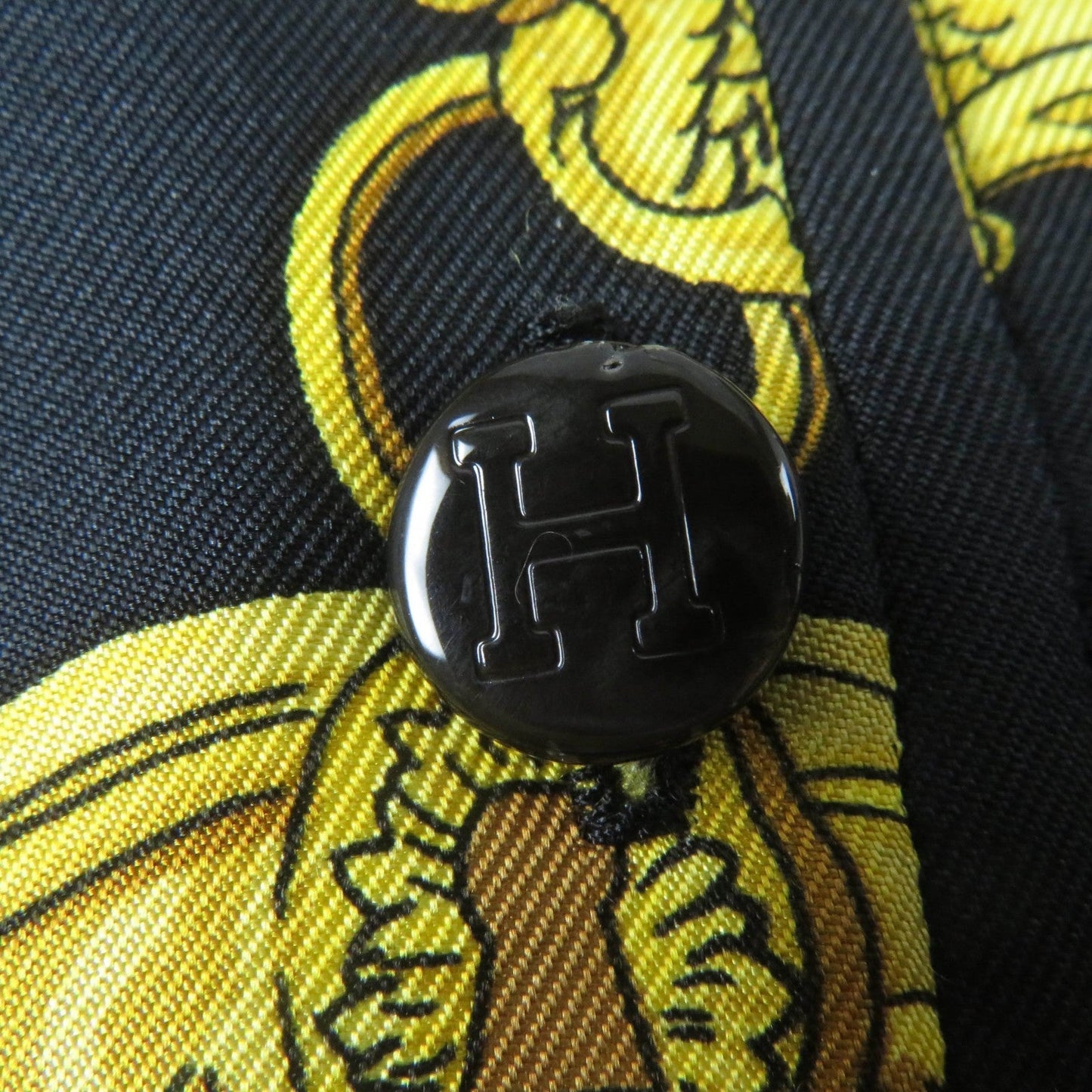 HERMES Long sleeve polo shirt Main: 100% silk, part: 85% cotton, part: 15% cashmere black LES CLES THE KEYS RARE Women M Used