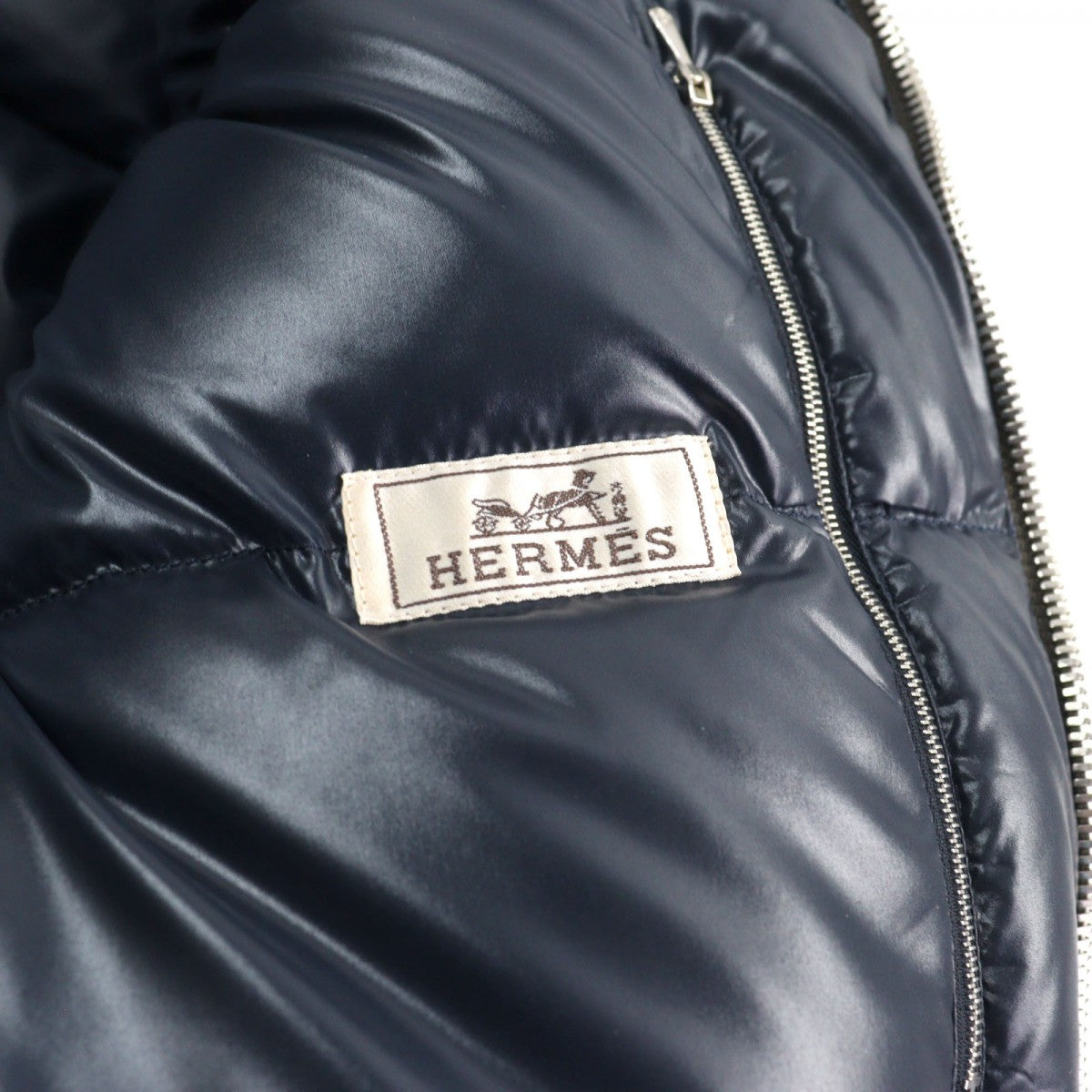 HERMES Down jacket Main: 100% nylon, Lining: 100% nylon, Leather part: sheepskin, Part: 68% wool, Part: 29% cashmere Brown type mens 44 Used