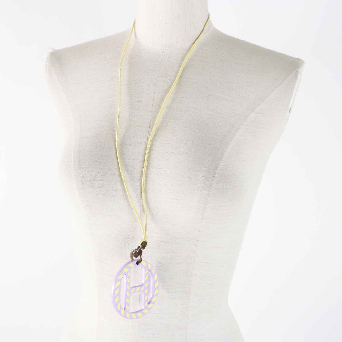 HERMES Necklace Main: Buffalo horn Lavender Yellow H Equip Women Used