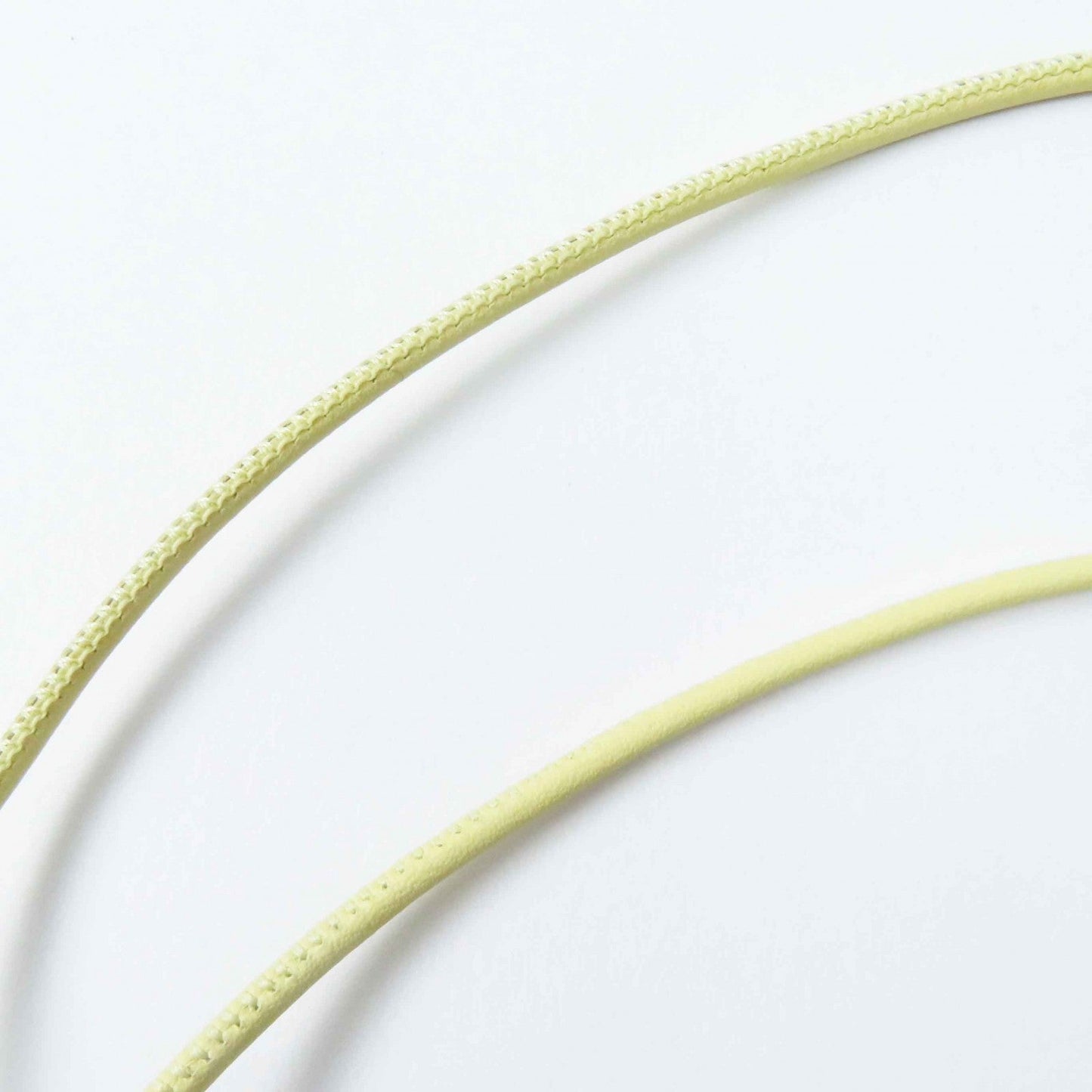 HERMES Necklace Main: Buffalo horn Lavender Yellow H Equip Women Used