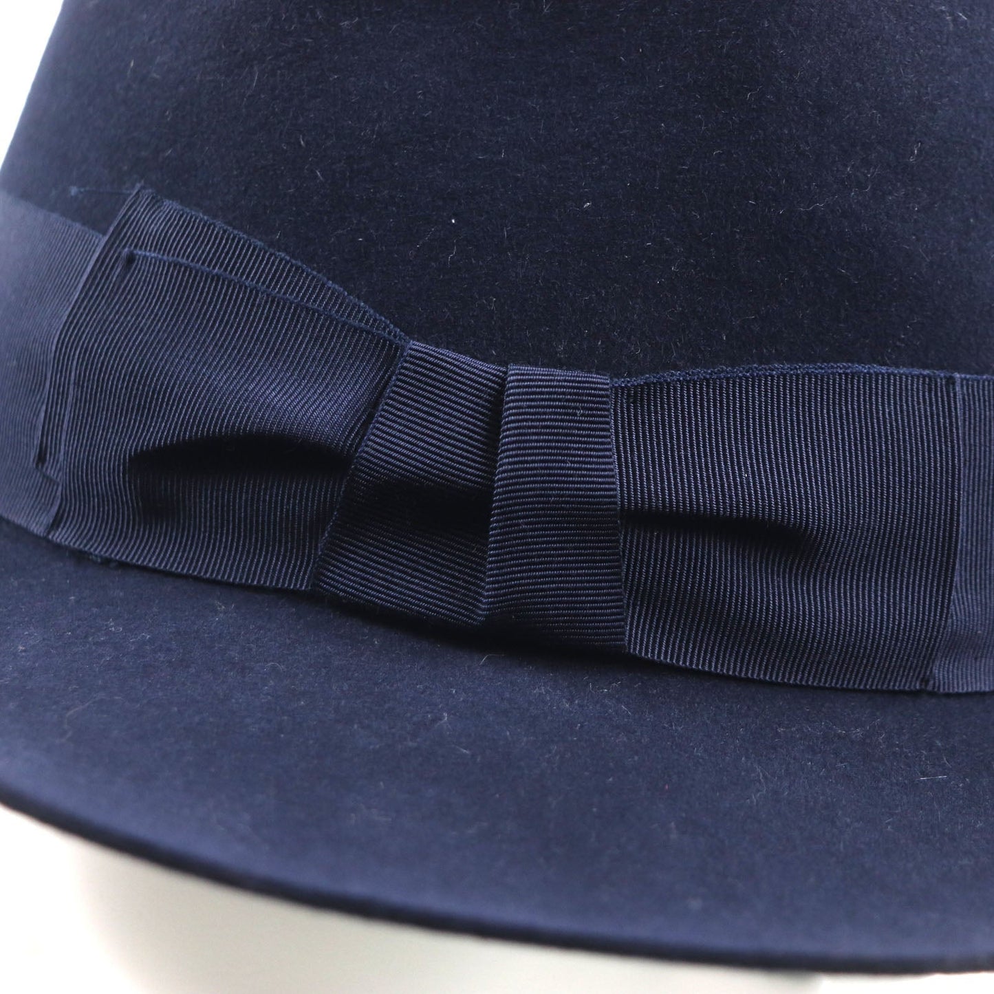 HERMES hat Outer: 100% wool, Part: 60% rayon, Part: 40% cotton, Lining: 100% silk, Leather part: cowhide Navy mens 56 Used