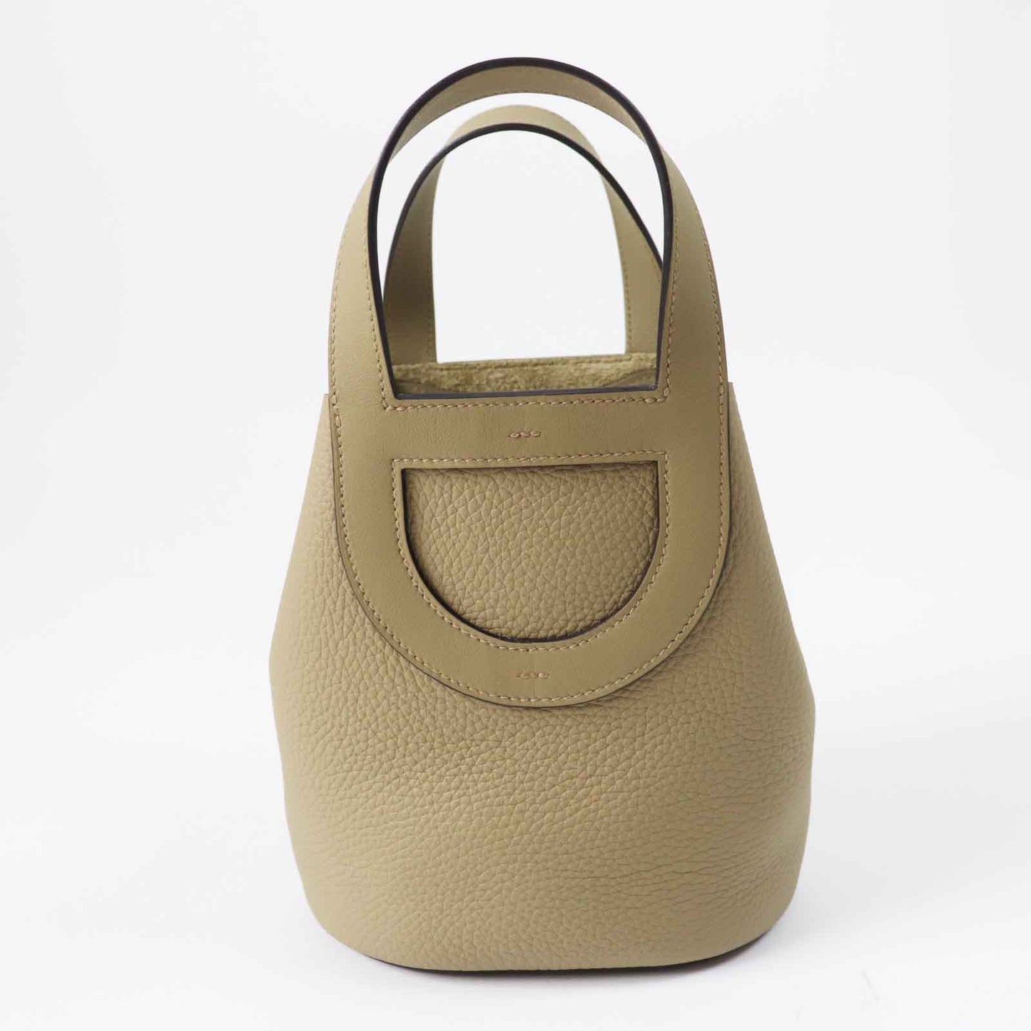 HERMES Handbag Main: Taurillon Clemence, Part: Swift beige marfa in the loop 18 Women Used