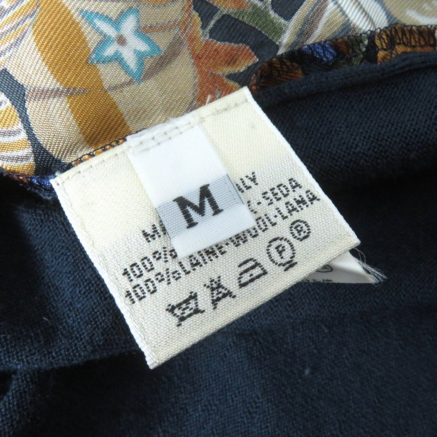 HERMES knit Outer: 100% silk, Main: 100% wool Navy multi-color Women M Used