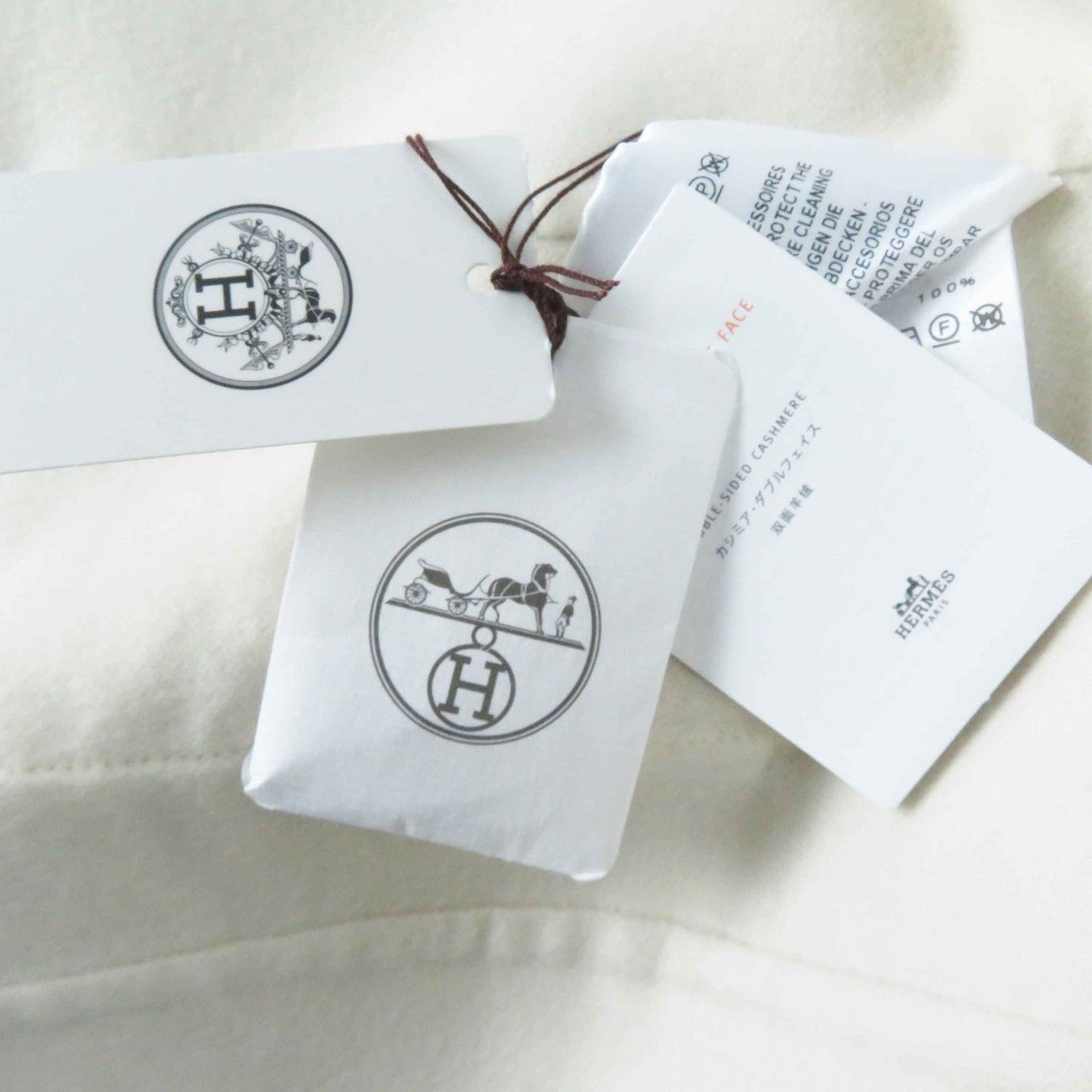 HERMES coat 3E0221DA Outer material: 100% cashmere off white Women 40 Used