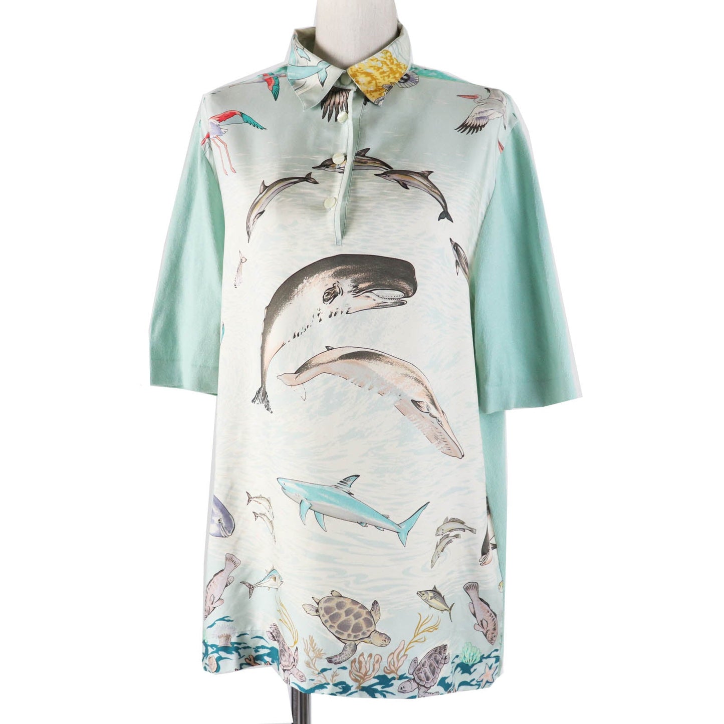 HERMES Short sleeve polo shirt Outer material: 100% silk, Outer material: 85% cotton, Outer material: 15% cashmere Light blue type The Precious Life of the Mediterranean Women M Used