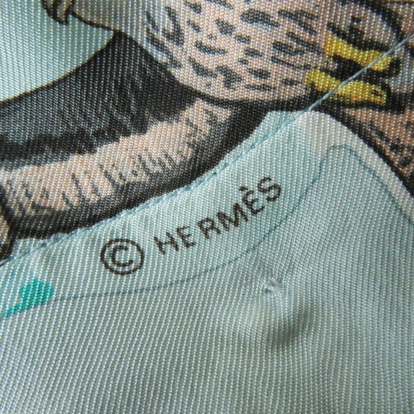 HERMES Short sleeve polo shirt Outer material: 100% silk, Outer material: 85% cotton, Outer material: 15% cashmere Light blue type The Precious Life of the Mediterranean Women M Used