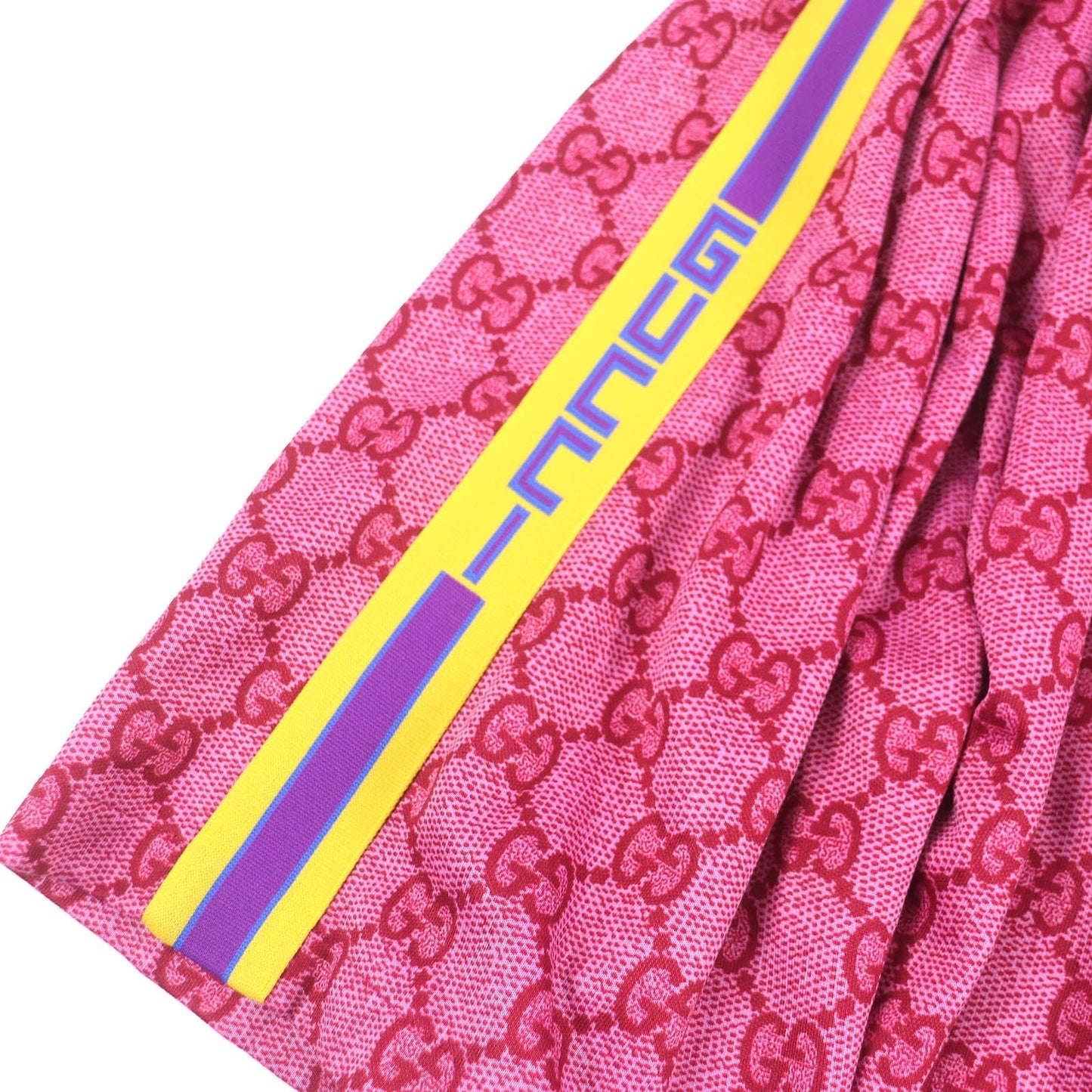 GUCCI Shorts 550599 Outer material: 55% polyester, Outer material: 45% cotton, Part: 100% nylon Pink red Women S Used