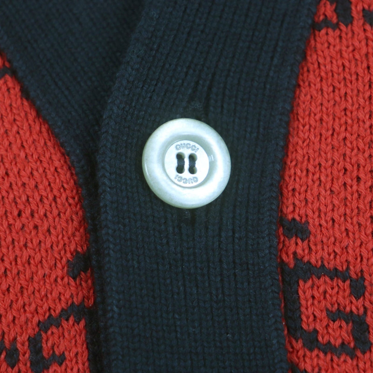 GUCCI cardigan 661156 Main: 54% wool, Main: 46% cotton, Part: 52% wool, Part: 45% cotton, Part: 2% nylon Red black mens M Used