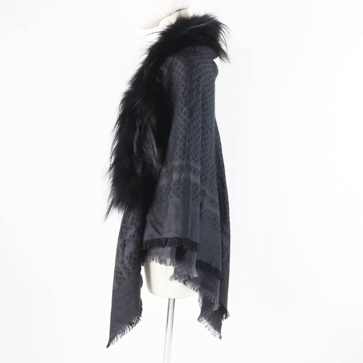 GUCCI scarf 355468 Main: 65% silk, Main: 35% wool, Leather part: fox black Women Used