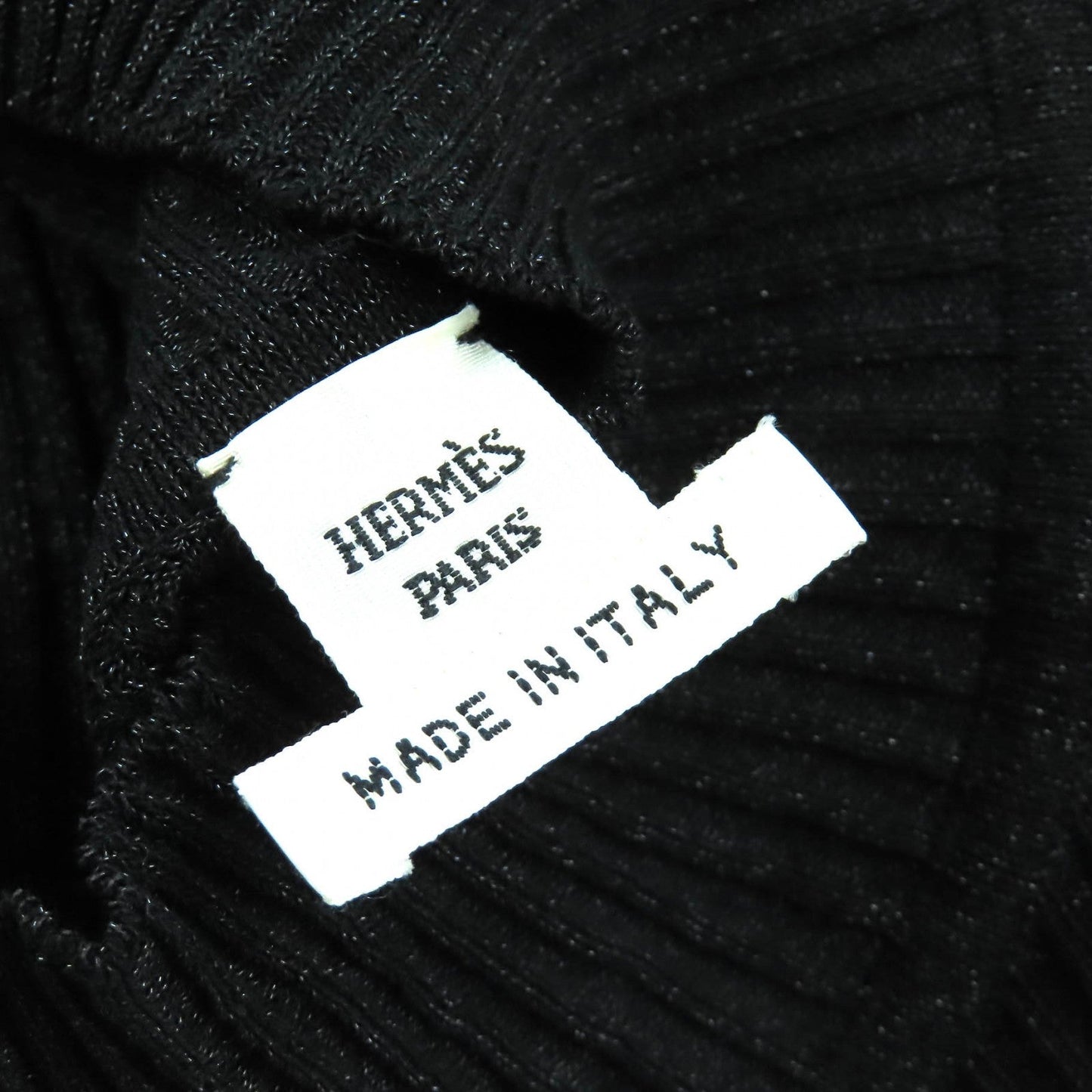 HERMES knit 3H2652D8 Main: 76% rayon, 17% metal fiber, 4% polyester, 2% nylon, 1% polyurethane Black type Women 36 Used