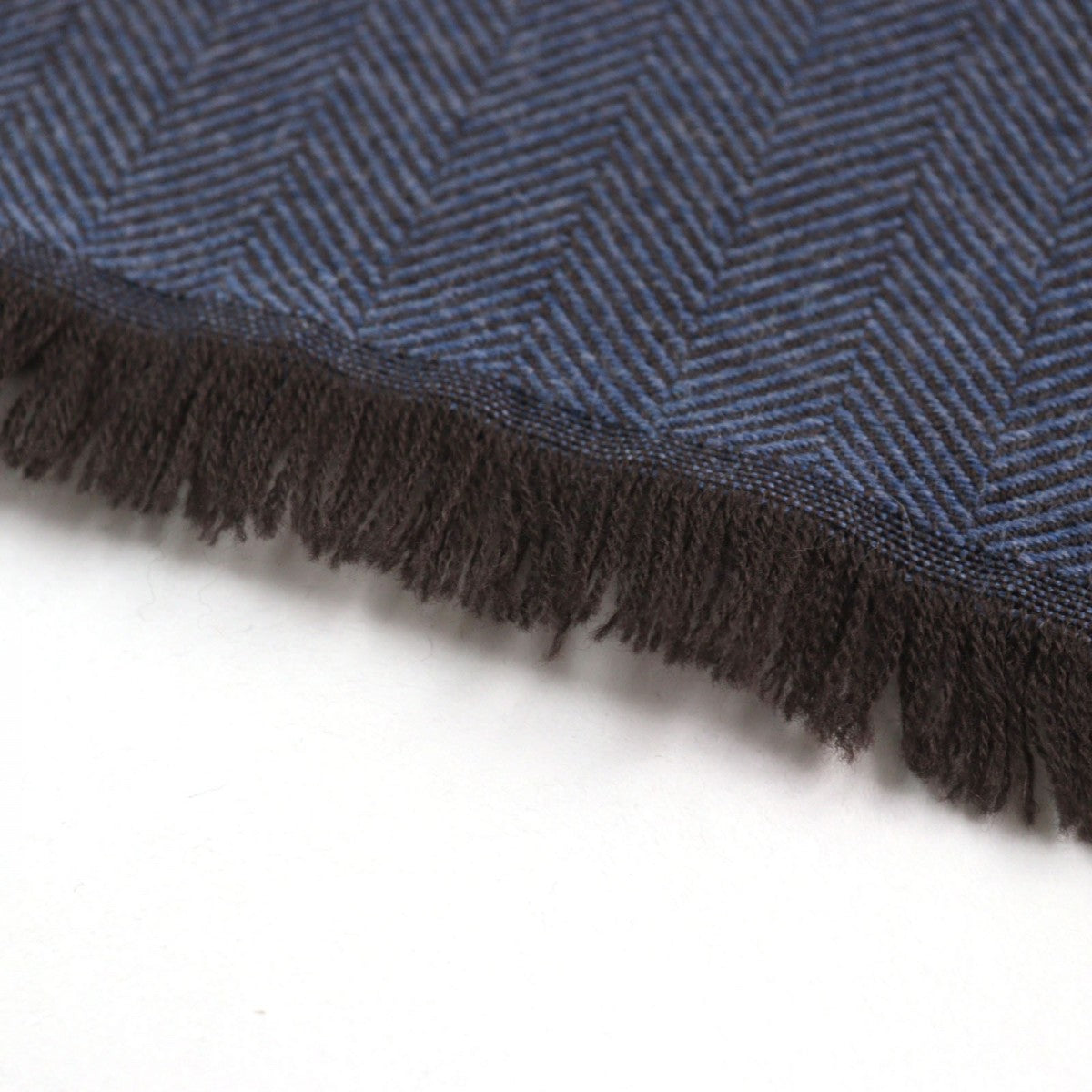 GUCCI Scarf 344993 Main: 100% wool Blue type Herringbone Pattern mens Used