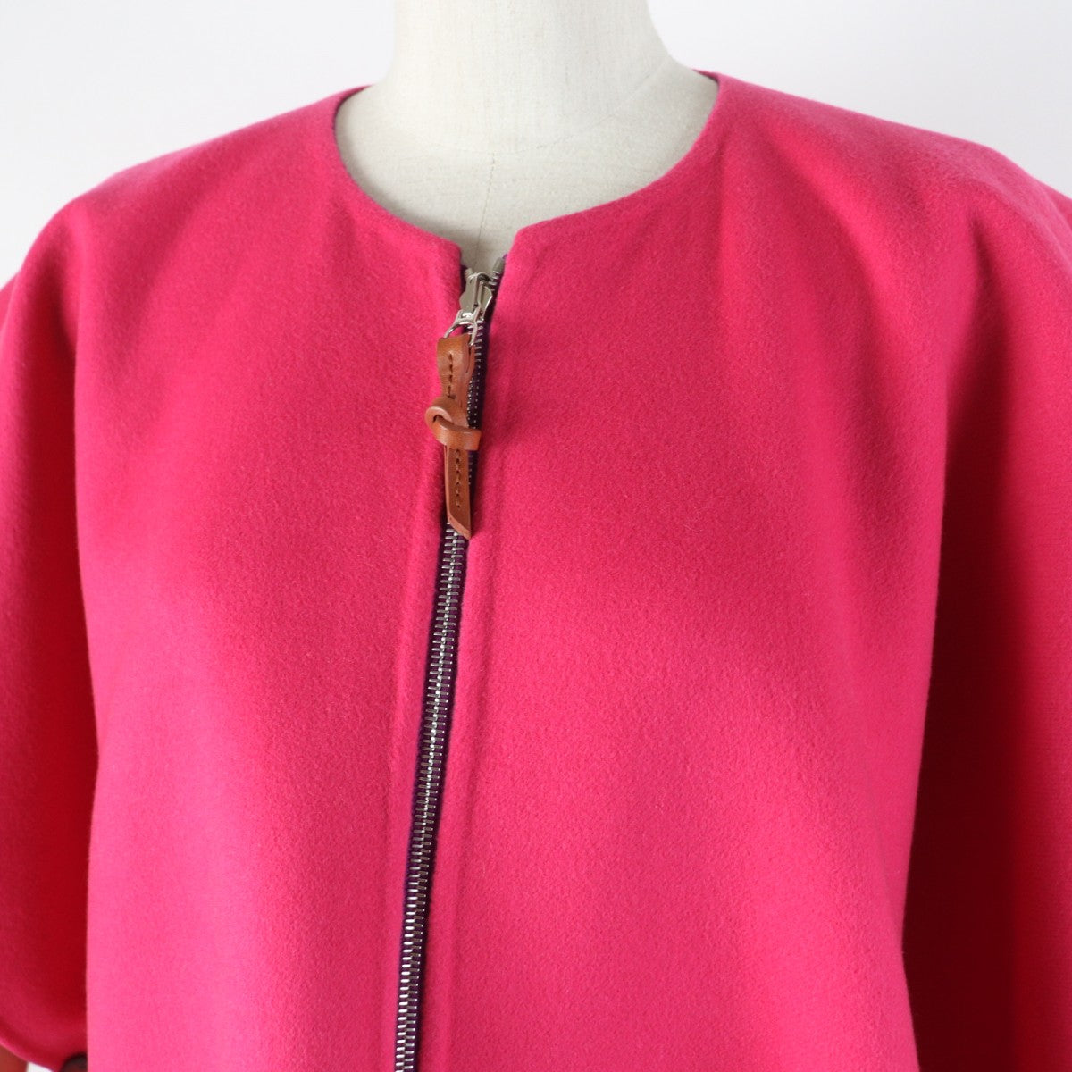 HERMES poncho 3E0222DZ  Main: 100% cashmere, Leather part: Sheepskin Purple pink Women 38 Used