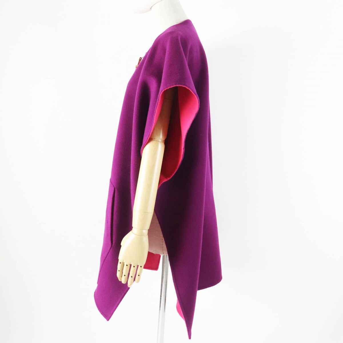 HERMES poncho 3E0222DZ  Main: 100% cashmere, Leather part: Sheepskin Purple pink Women 38 Used