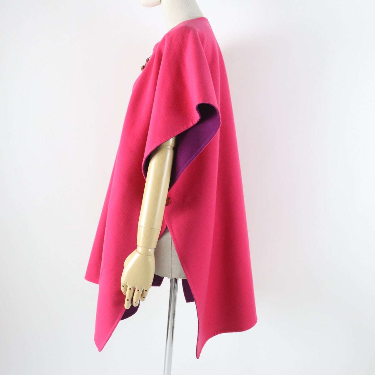 HERMES poncho 3E0222DZ  Main: 100% cashmere, Leather part: Sheepskin Purple pink Women 38 Used