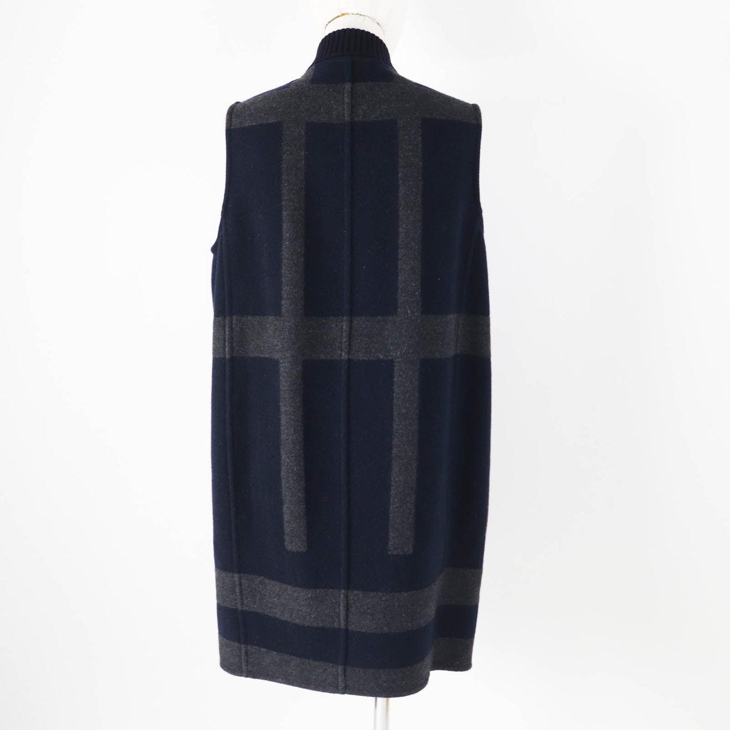 HERMES Best Main: 98% cashmere, Main: 1% nylon, Main: 1% polyurethane, Part: 92% cashmere, Part: 6% nylon Navy gray Varsity Women 34 Used
