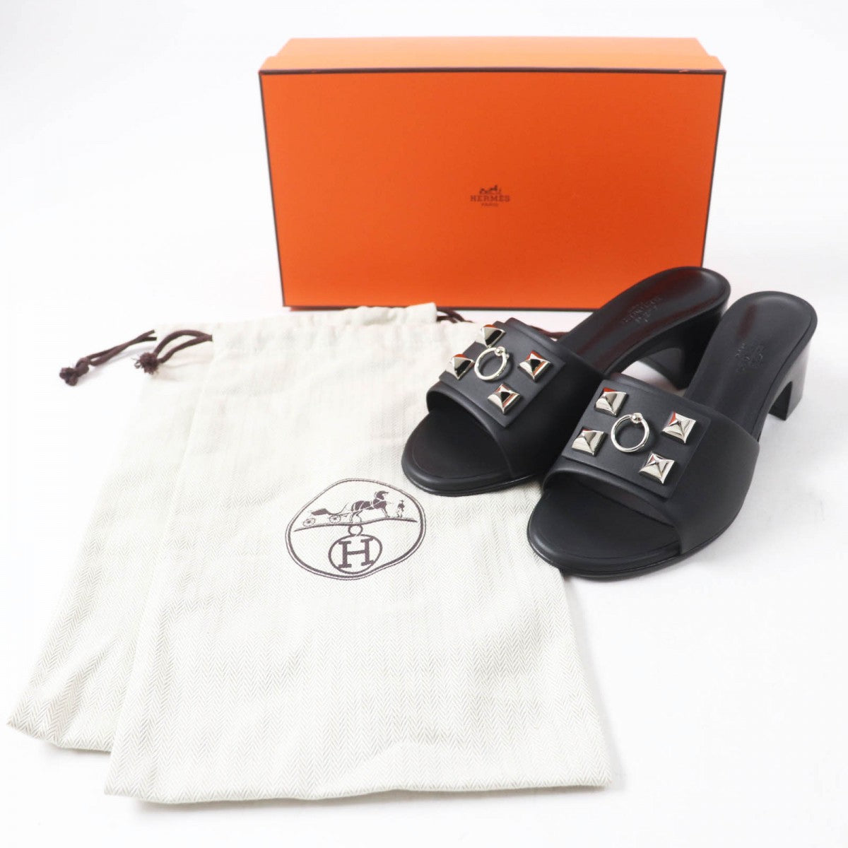 HERMES Sandals leather black DREAMY 37