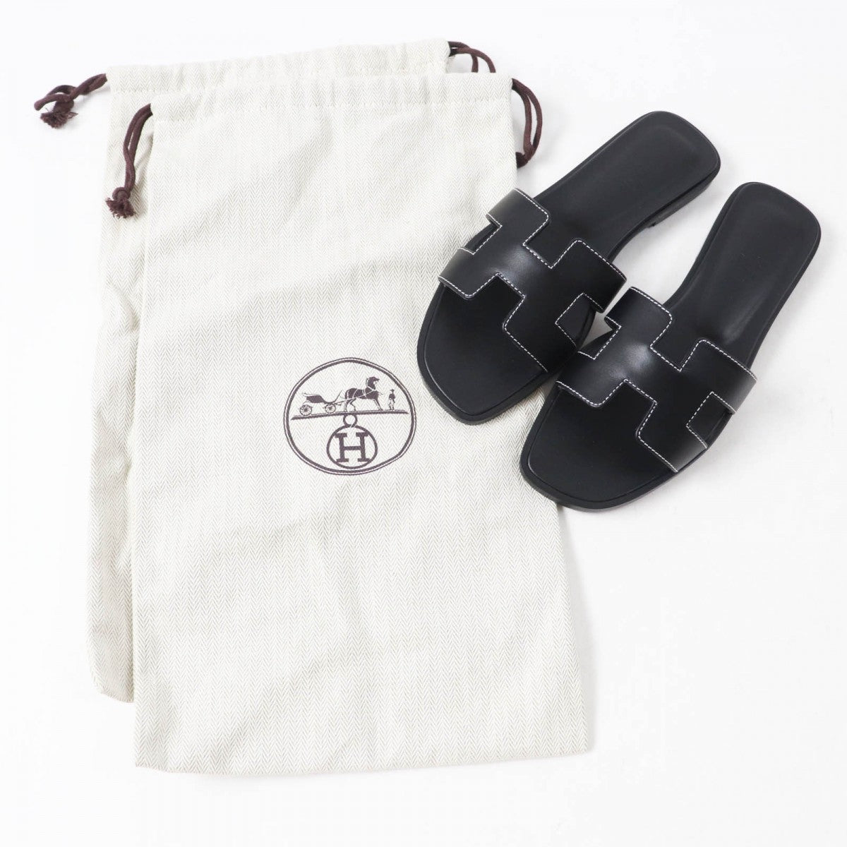 HERMES Sandals leather black Oran 37