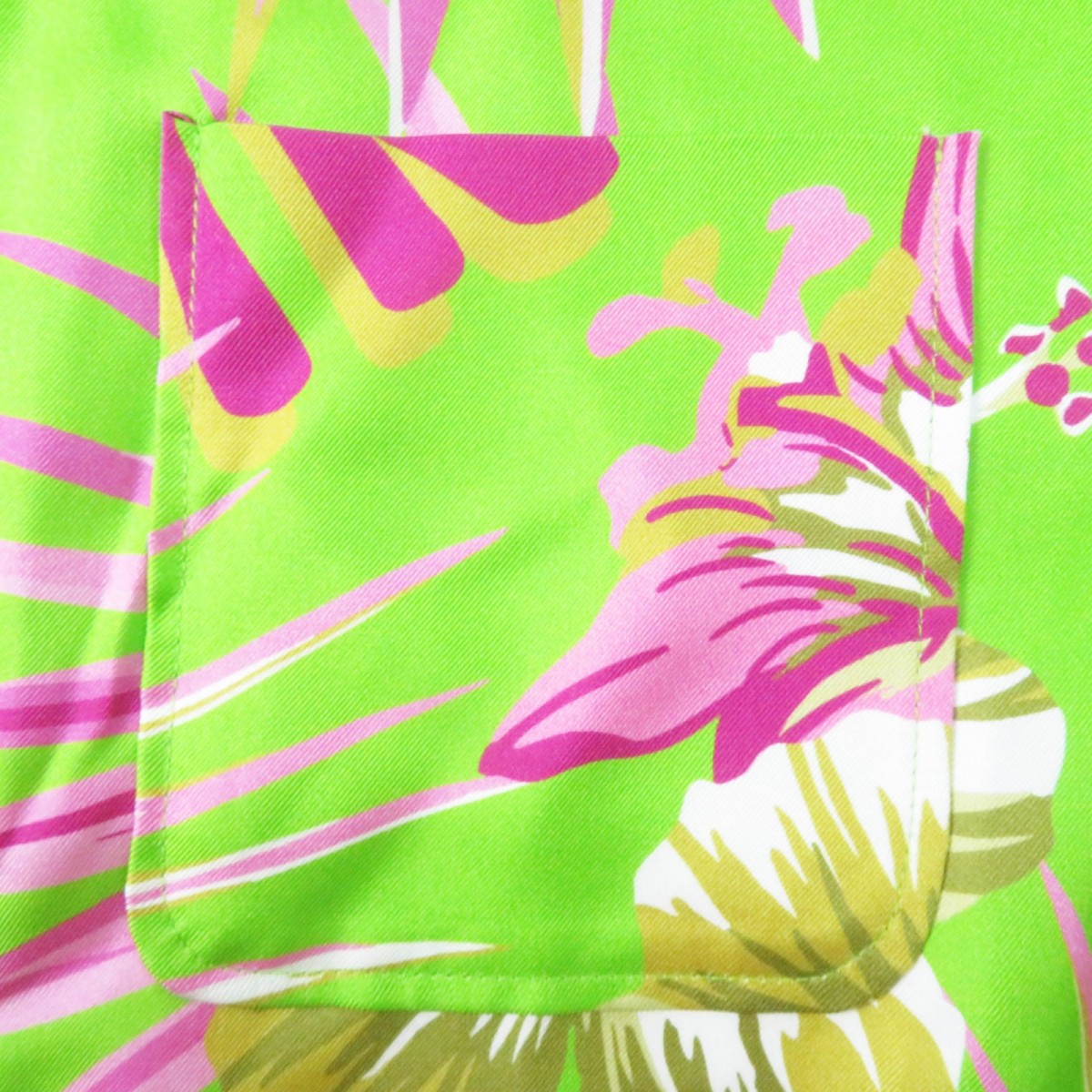 GUCCI Short sleeve shirt 694890 silk Light green pink type 38