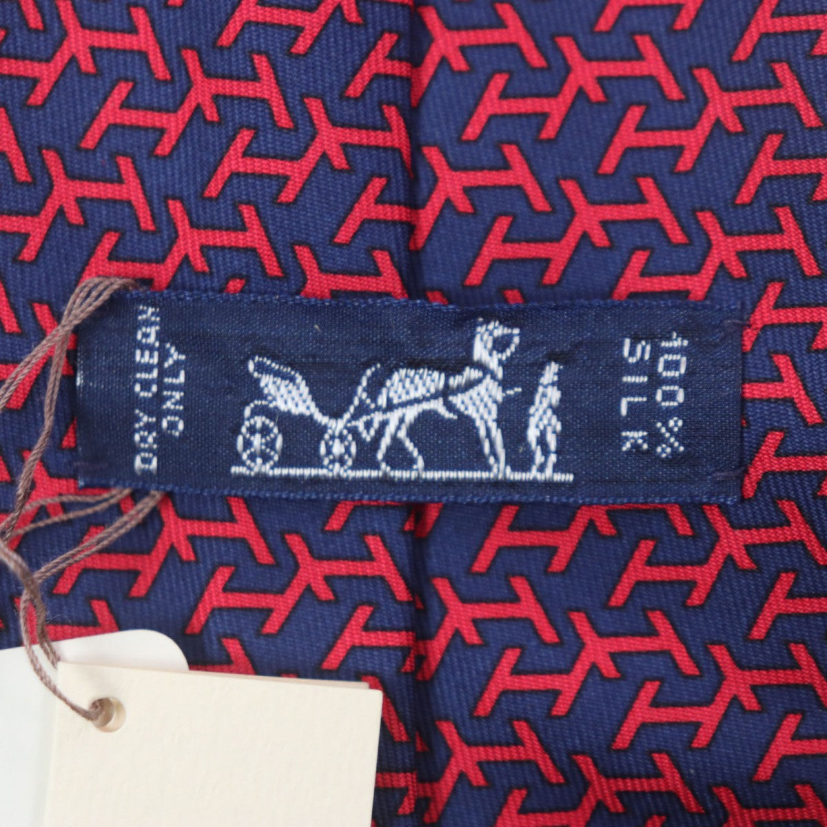 HERMES tie silk Red