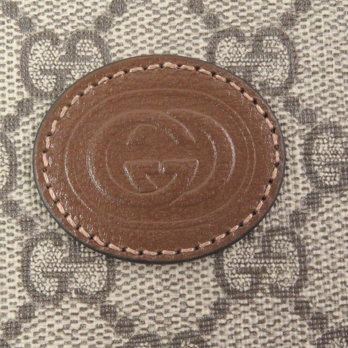 GUCCI iPhone case 760184 GG Supreme Brown