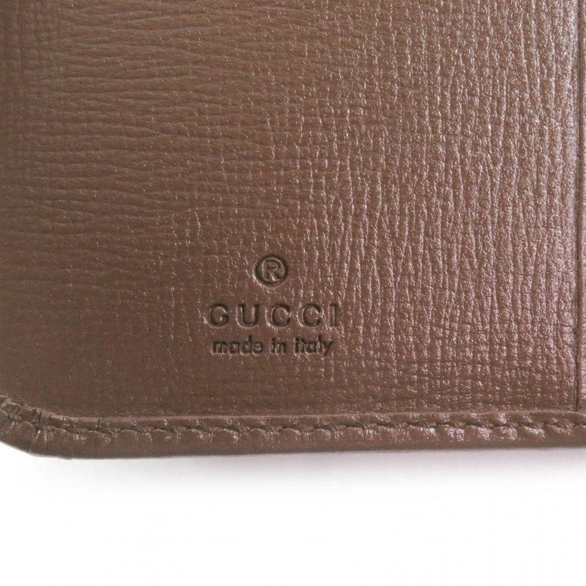 GUCCI iPhone case 760184 GG Supreme Brown