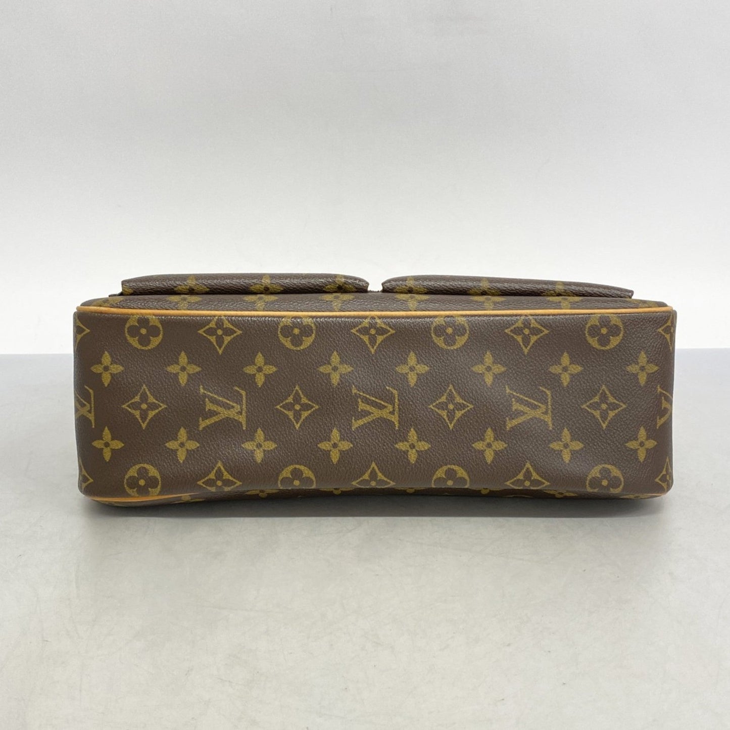 Louis Vuitton  Shoulder Bag
