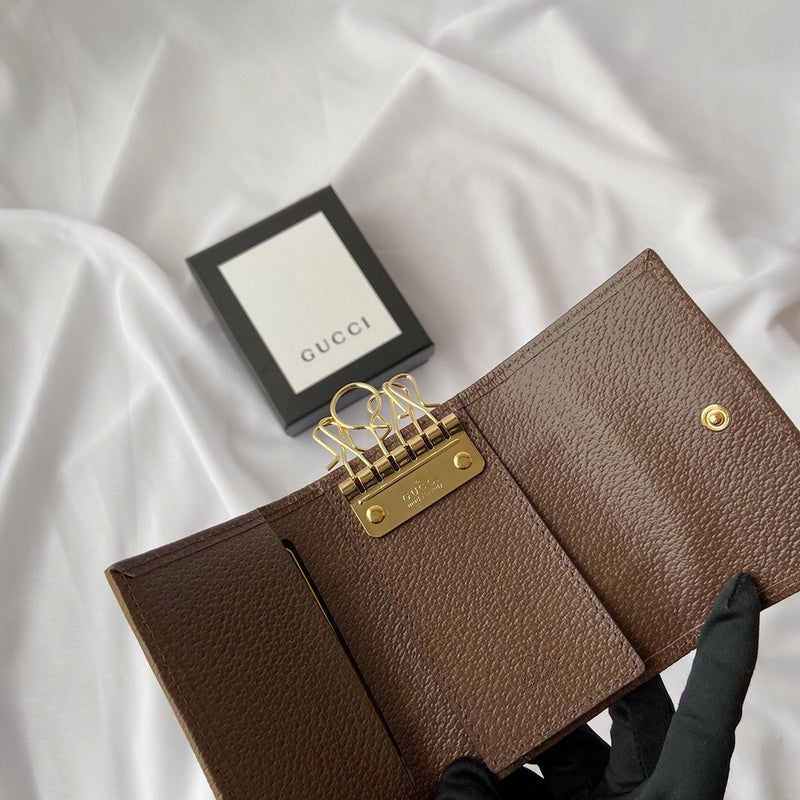 Gucci   Luxury Bags  1349