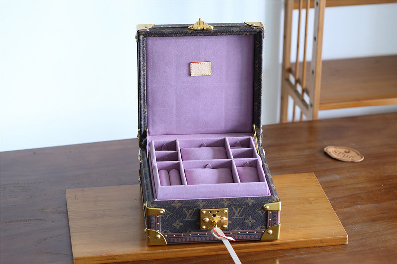 Alice bags - Louis Vuittons  - 9552