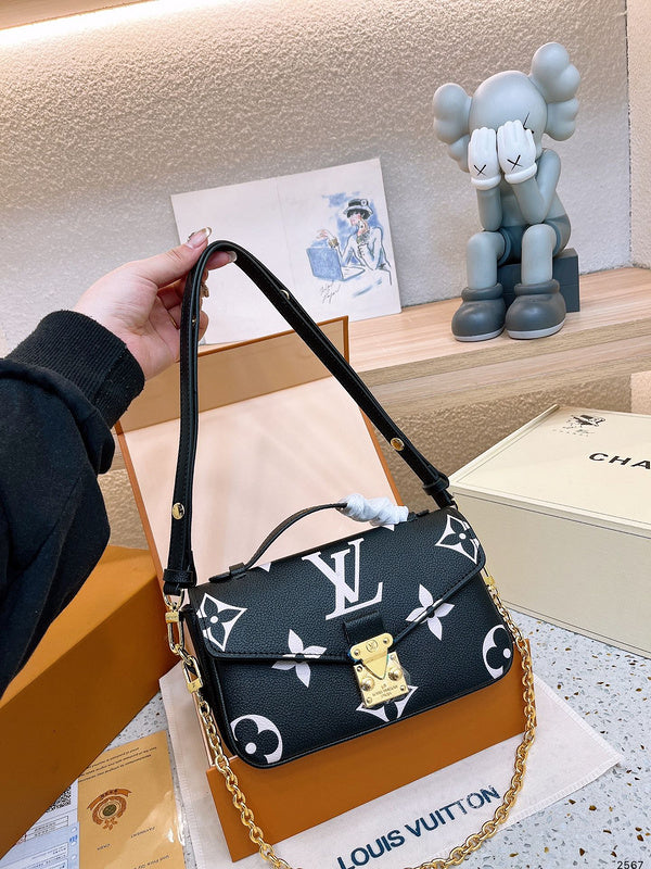 Alice bags - Louis Vuittons  - 15102