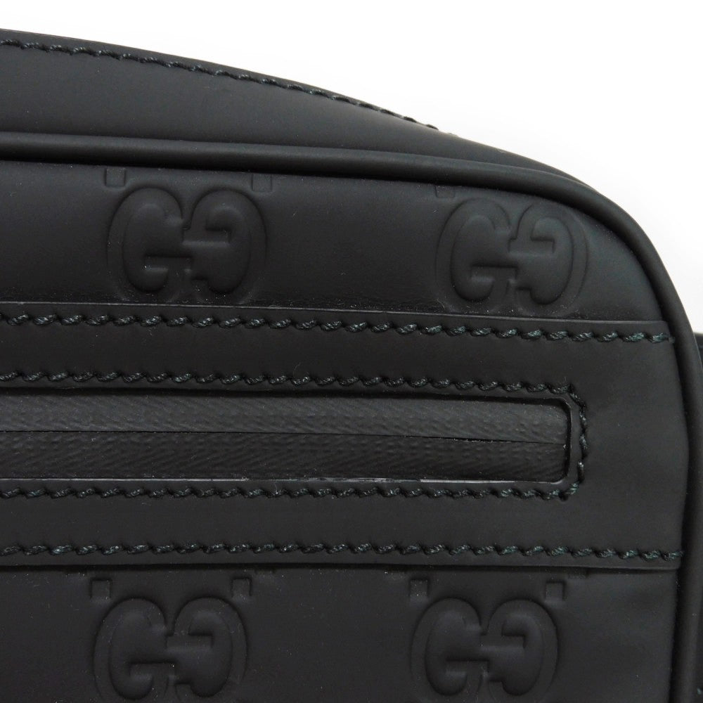 GUCCI Sling bag 771422 AAC4F 1000 Rubber effect leather x cotton linen black Current waist pouch, in good condition GG logo embossed GG rubber effect belt bag unisex(Unisex) Used