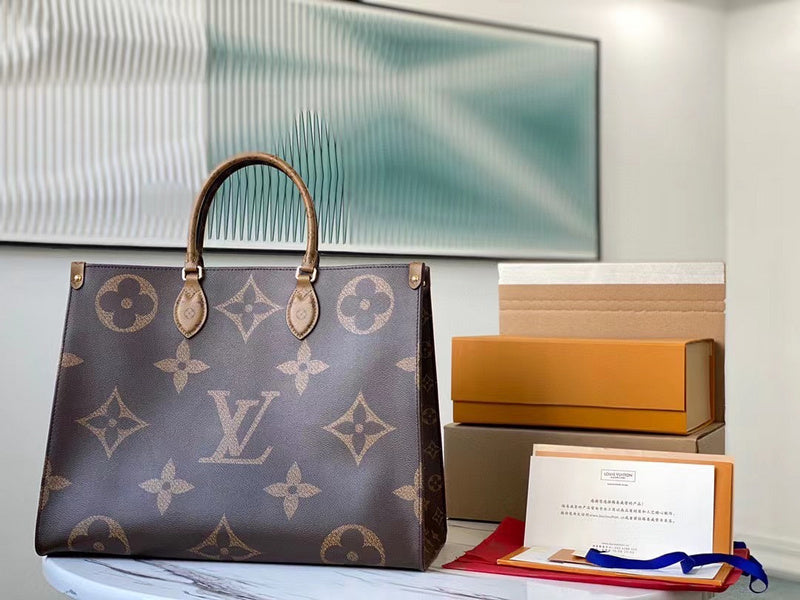 Alice Bags- Louis Vuittons  - 16569