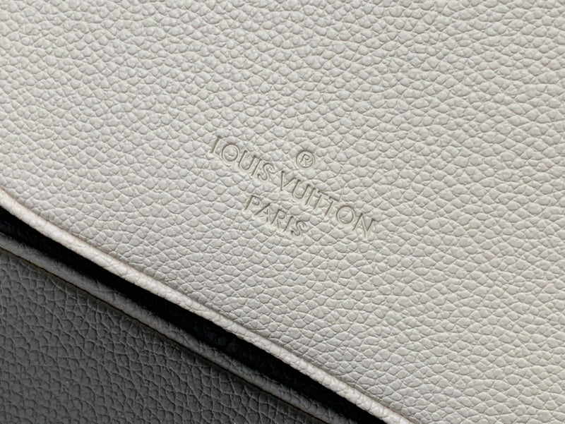 Alice bags - Louis Vuittons  - 15823