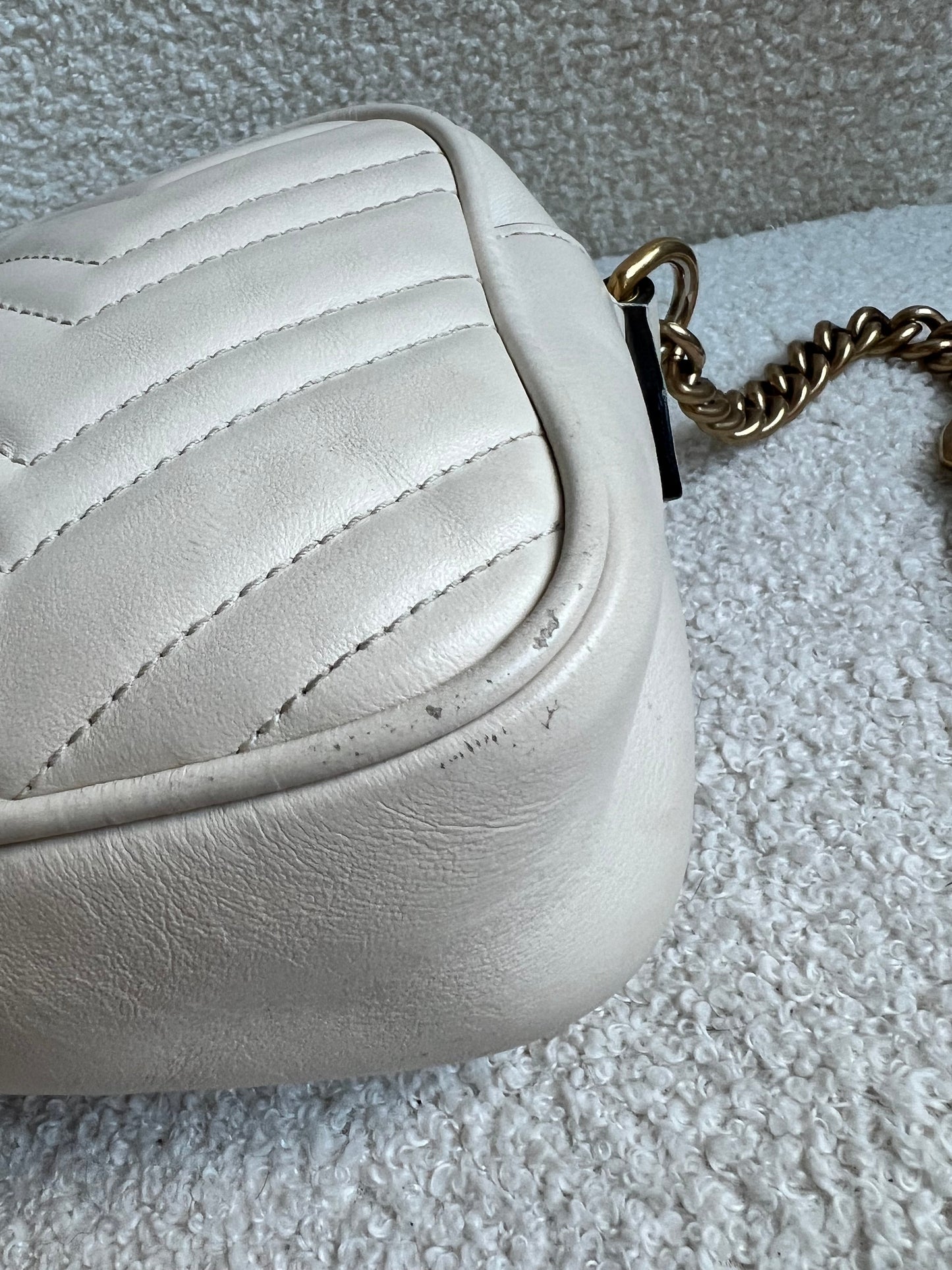 Gucci GG White Marmont Small Shoulder Bag (RRP £1440)
