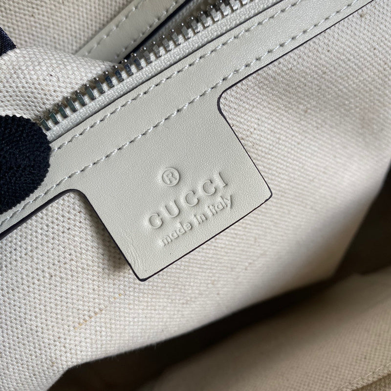 Gucci   Luxury Bags  998