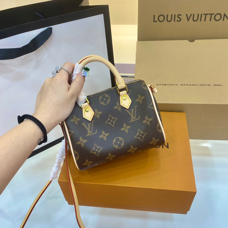 Alice bags - Louis Vuittons  - 15071